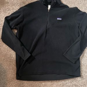 Patagonia mens Xl black fleece sweater